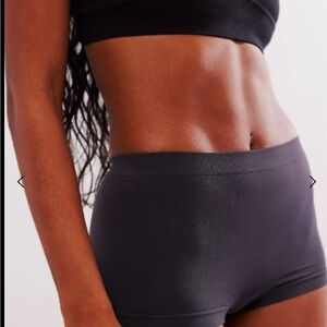 FP Intimately Black Seamless boy Shorts, XS, NWOT